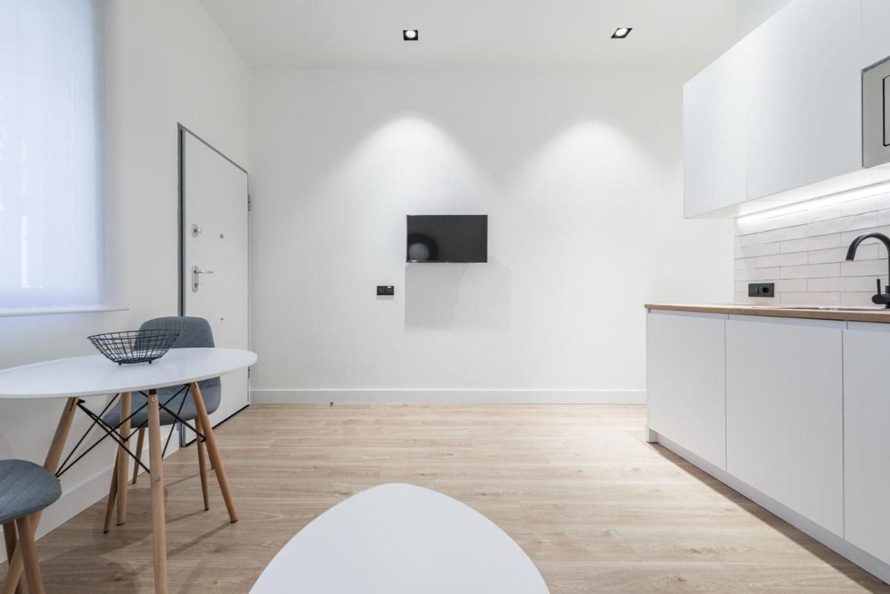 Apartament Jes B Close To Bernabeu Stadium Madrid Esterno foto